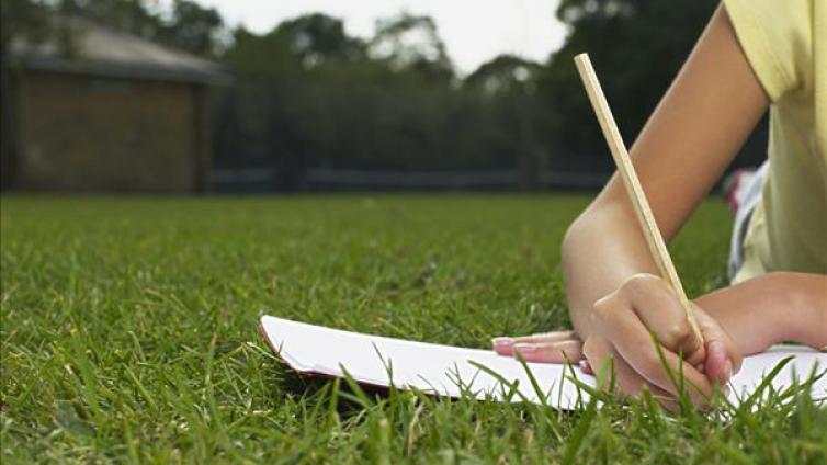 陕西小学一年级小学生将先识汉字后学拼音