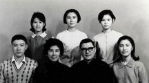 马英九母亲教子有方：每天给孩子讲一篇古文 